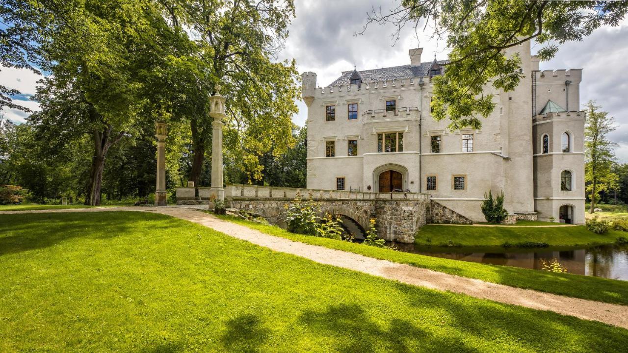 Zamek Karpniki Schloss Fischbach Lomnica (Jelenia Gora) Exterior foto