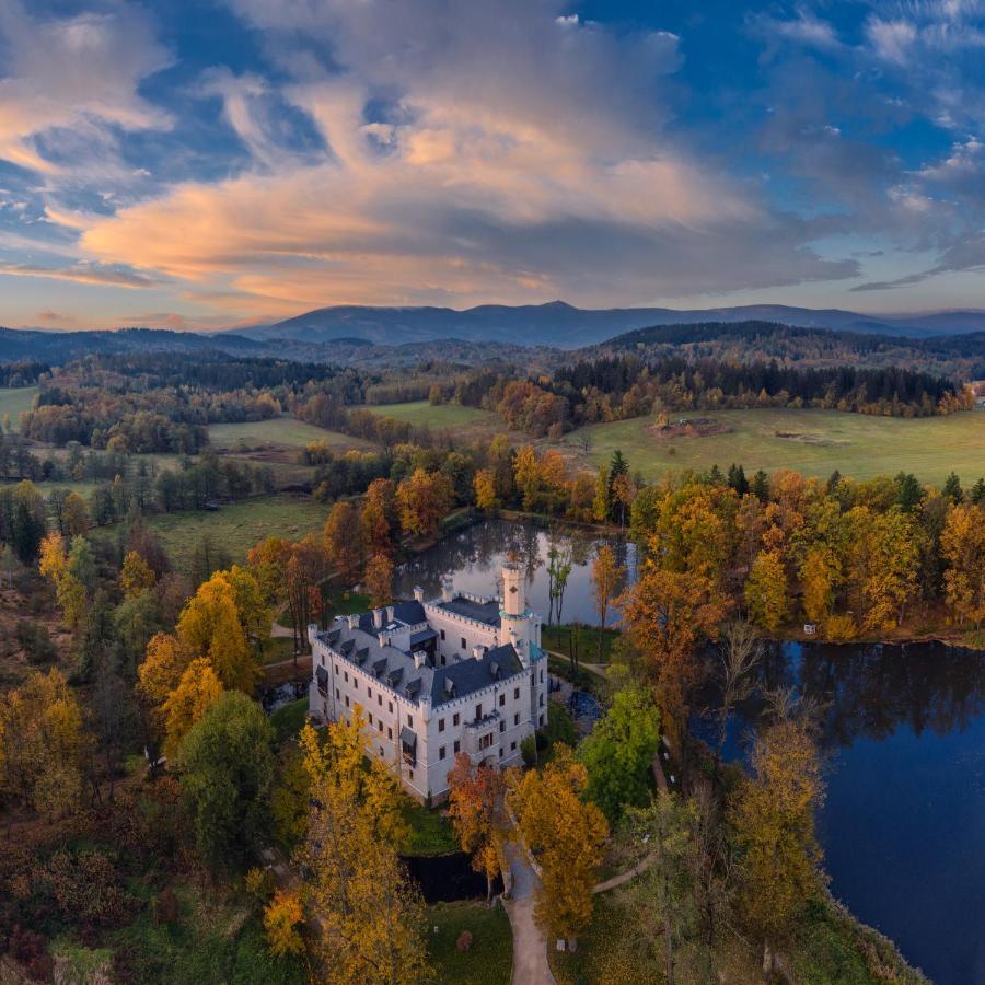 Zamek Karpniki Schloss Fischbach Lomnica (Jelenia Gora) Exterior foto